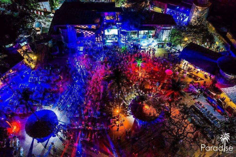 Paradise Beach Backpackers Hostel Patong Luaran gambar